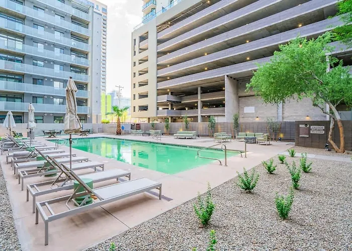 With Balcony Pool Parking Wd *