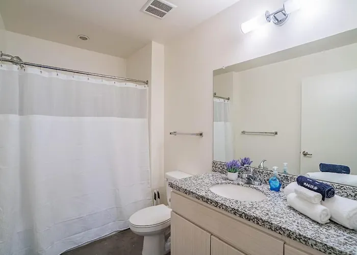 With Balcony Pool Parking Wd